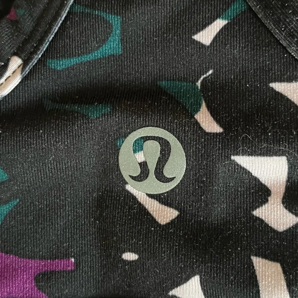 Lululemon‎ Sports Bra